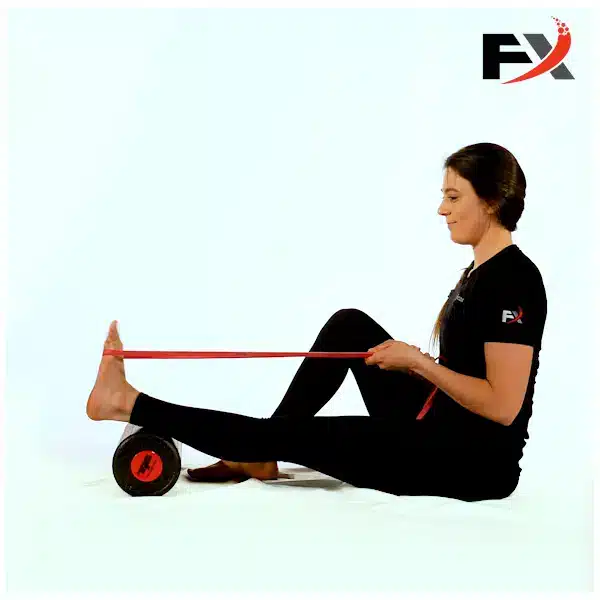 Plantarflexion with Band Foam Roller FX 13.jpg